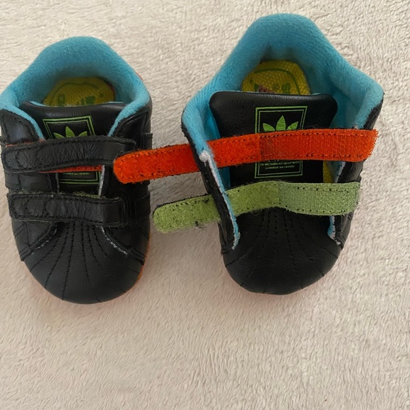 Baby Adidas sneakers - Picture 4 of 4